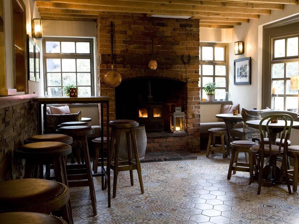 Burlton Inn Dış mekan fotoğraf